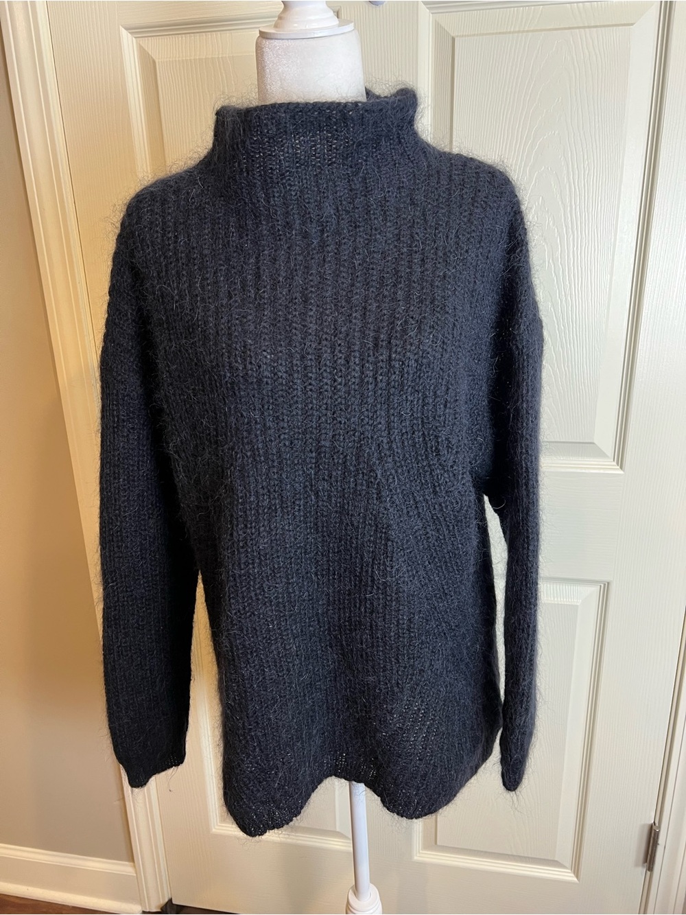 Sundance mohair blend Cozy Black funnel Neck Sweater XL
